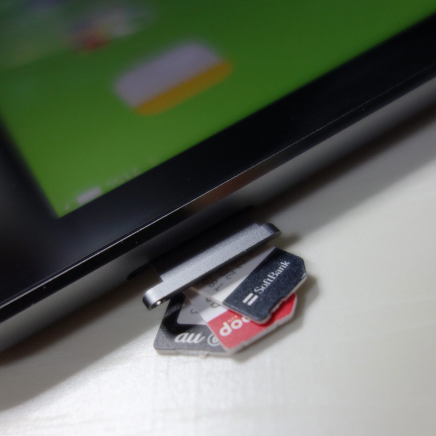 SIMフリーiPad Airでdocomo・au・SoftBank・イーモバイル4社のSIMを動作検証してみた | ガジェットショット