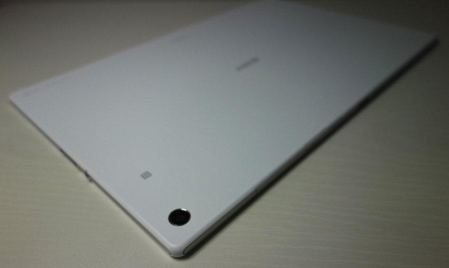 xperia-z2-tablet-2