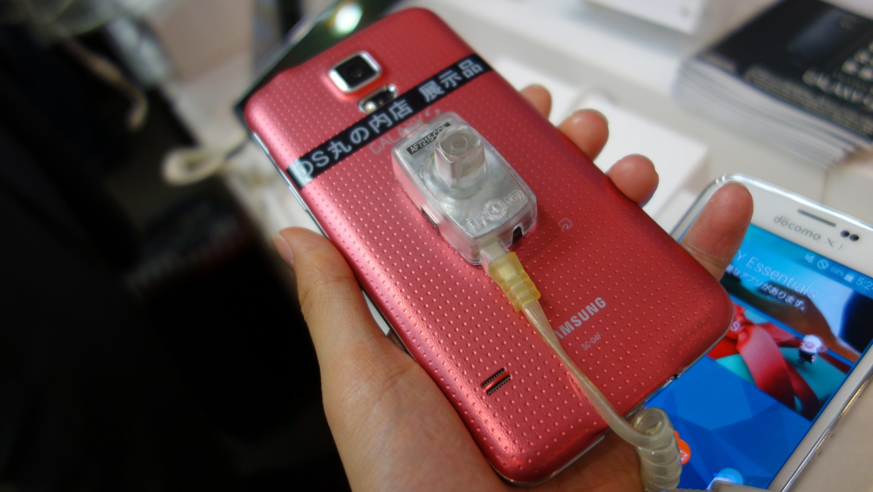 docomo GALAXY S5 SC-04F 本体 Amazon | GALAXY S5 SC-04F ギャラクシー ブラック 黒色 ドコモ