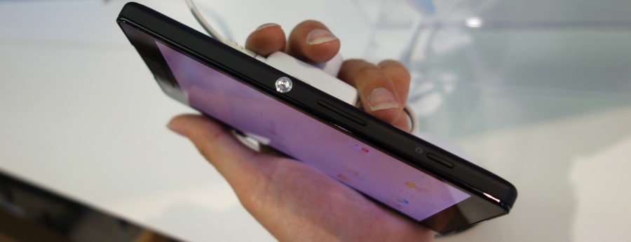 xperia-zl2-03