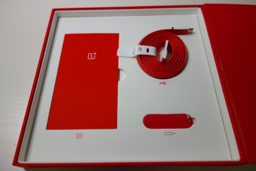 oneplus-one-unboxing-5