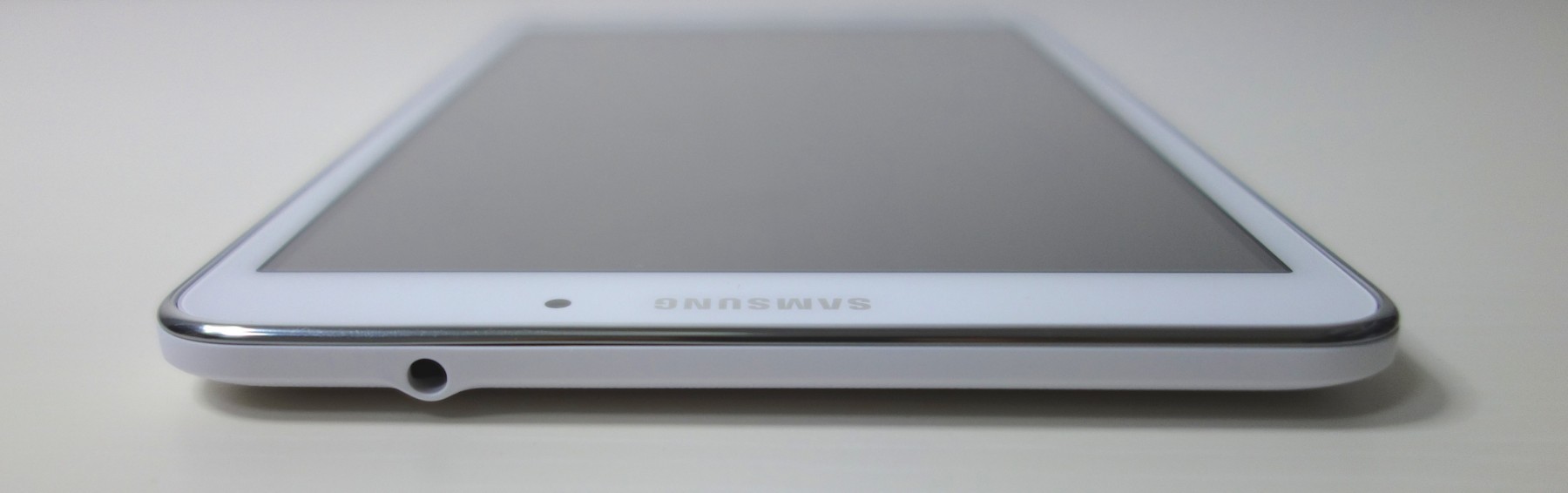 2.5万円の低価格タブレット「GALAXY Tab 4」レビュー | ガジェットショット