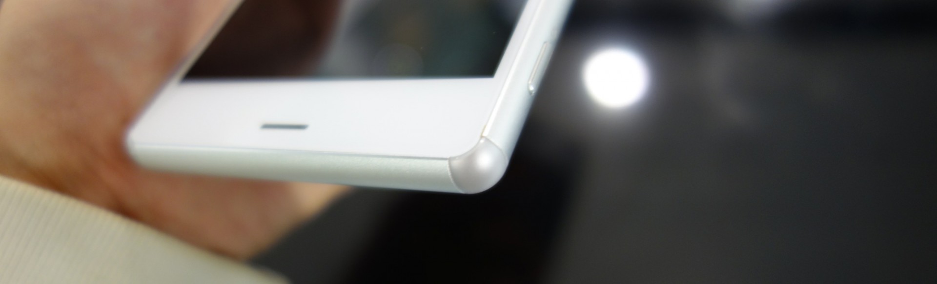 Xperia Z3 SOL26展示機フォトレビュー＆ハンズオン動画 | ガジェット