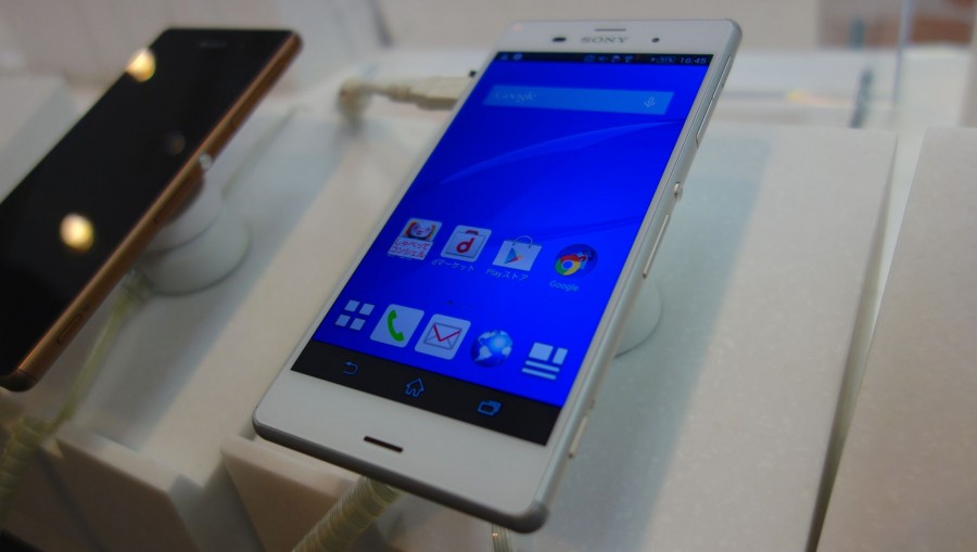Xperia Z3 SO-01G 03