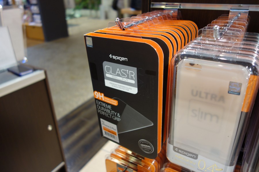 spigen yurakucho 4