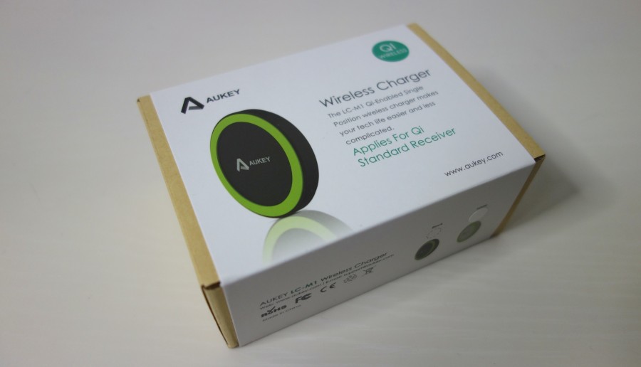 aukey qi charge pad 1