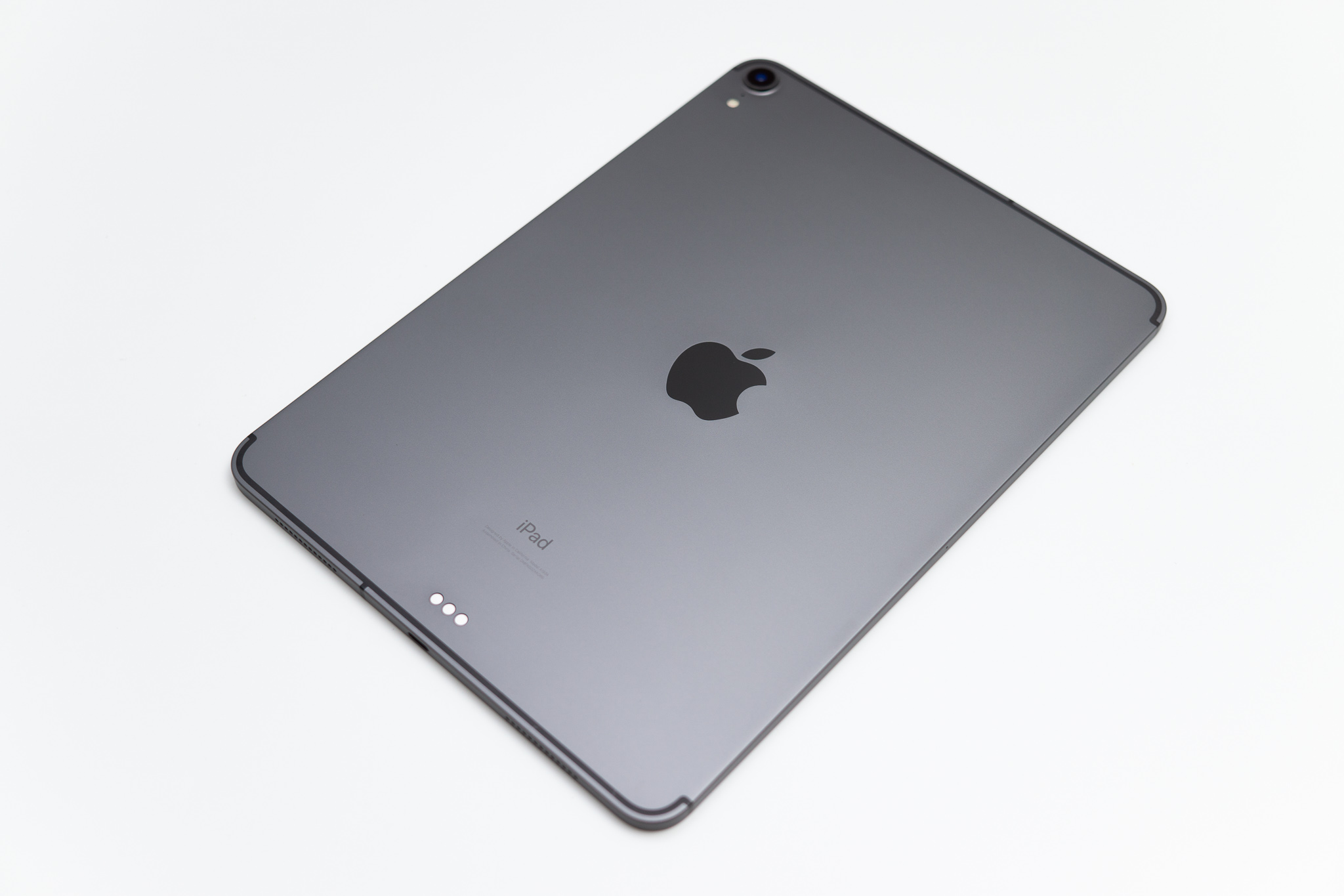 iPad Pro 2018レビュー。11インチは歴代唯一のワイド画面だけに、今後 