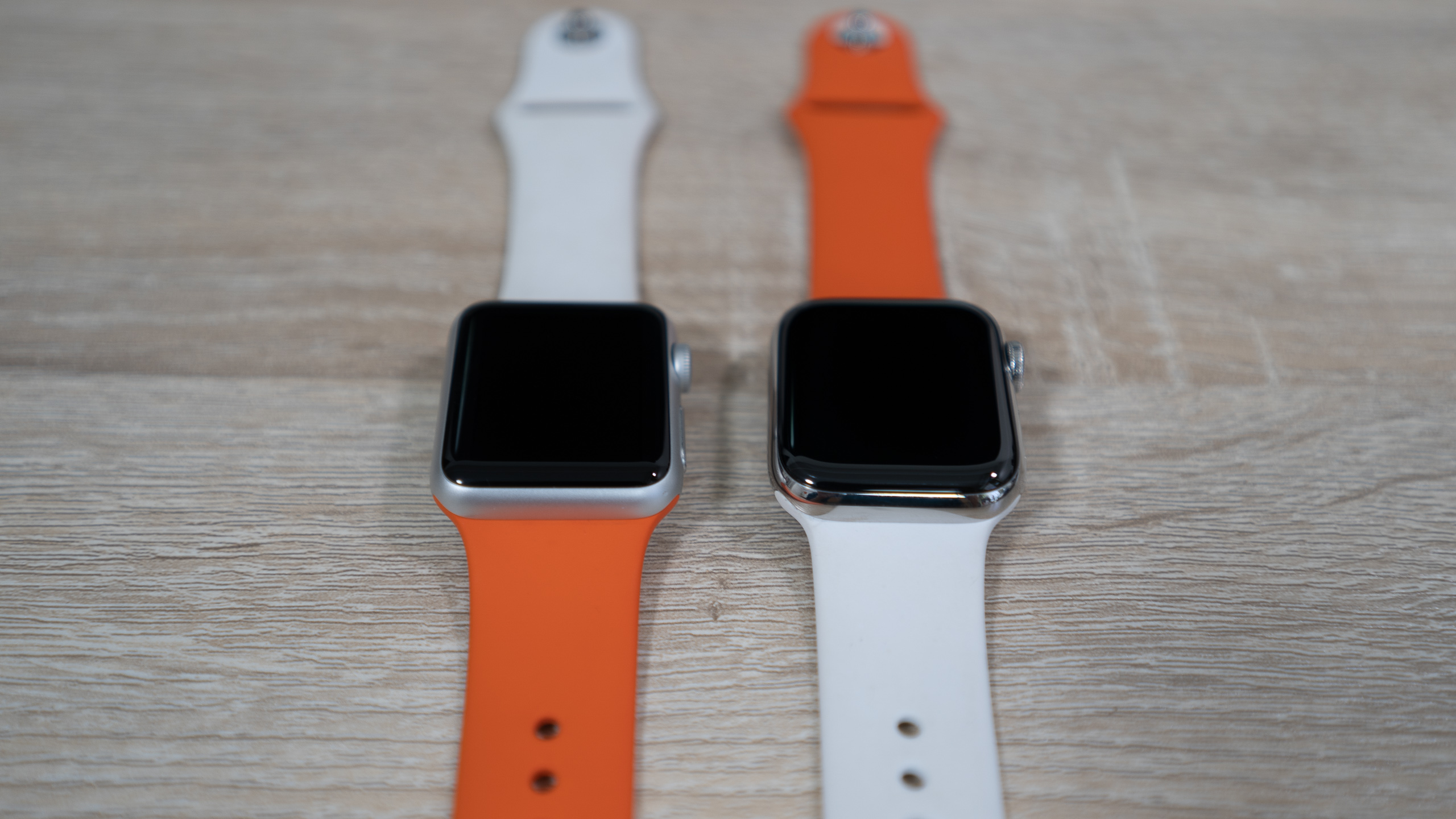 超特価sale開催！】 【値下げ】Apple Watch 42mm (GPS/LTE) 3 Series 