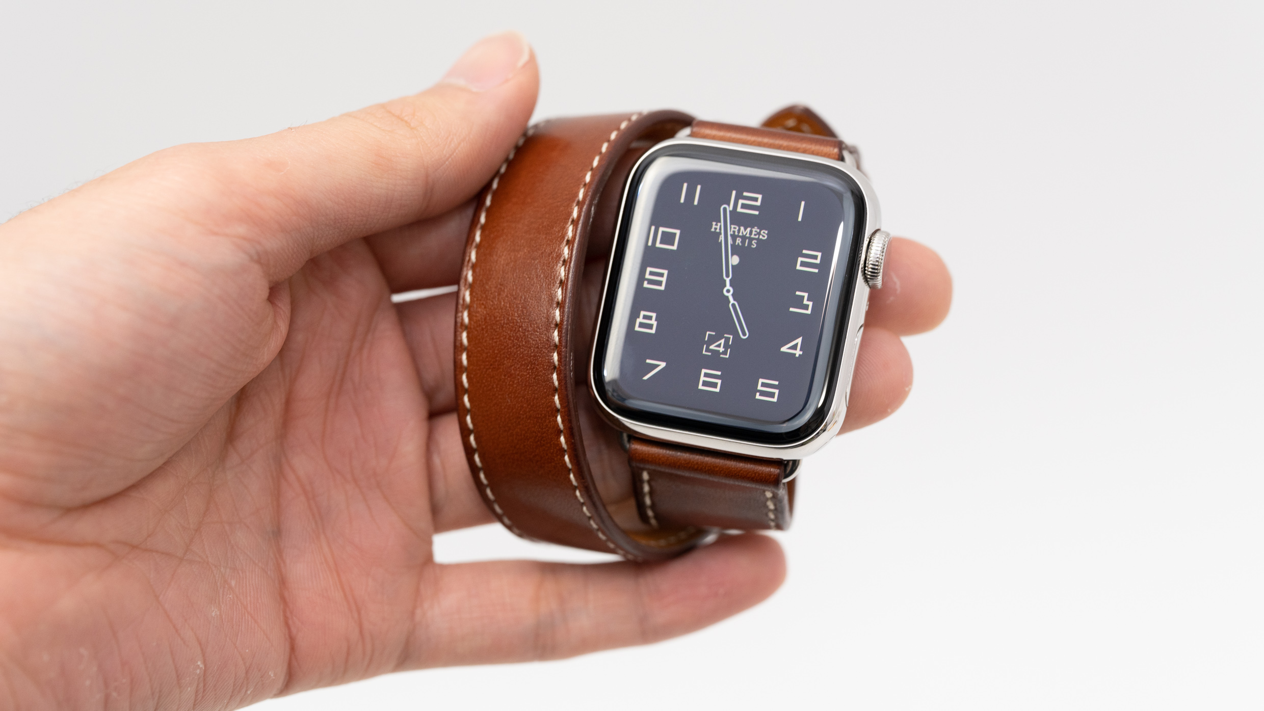 Apple Watch Hermès - ドゥブルトゥールレザーストラップ 黒 レビュー 