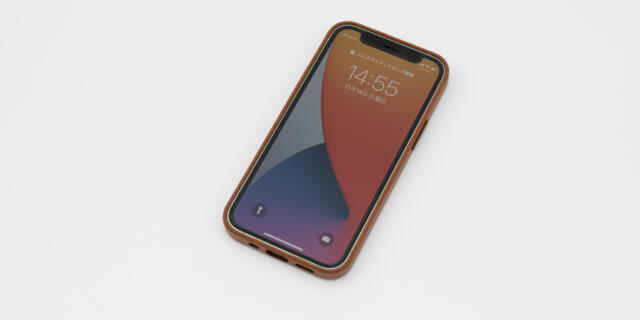 iPhone 12 miniに保護ガラス＆ケースを装着しているとロック画面が操作